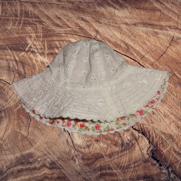Lace Baby Sun Hat - Picture 1 of 1